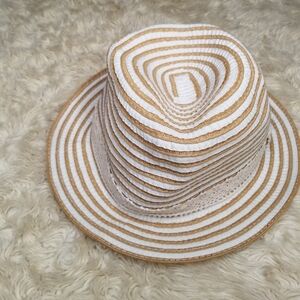 Chico's Tan And White Striped Straw Fedora With Crochet Band Sun Hat